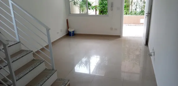 Sobrado com 2 Quartos para alugar, 80m² no Enseada, Guarujá