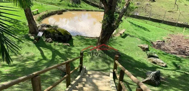 Fazenda / Sítio / Chácara com 4 Quartos à venda, 336m² no Funiu, Igaratá