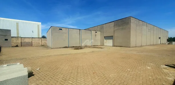 Galpão / Depósito / Armazém à venda, 2331m² no Parque Bom Retiro, Paulínia