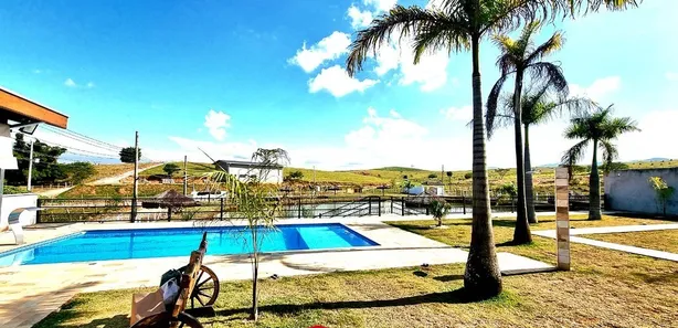 Fazenda / Sítio / Chácara com 3 Quartos à venda, 7000m² no Tataúba, Caçapava