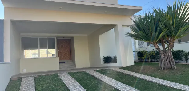 Casa de Condomínio com 3 Quartos para alugar, 200m² no Residencial São Bento, Salto