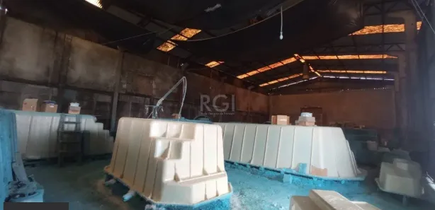 Galpão / Depósito / Armazém com 1 Quarto à venda, 60m² no Lageado, Porto Alegre