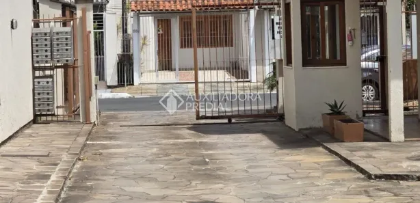 Sobrado com 3 Quartos à venda, 106m² no Niterói, Canoas