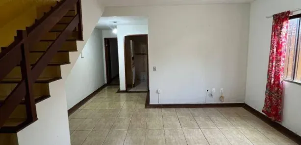 Casa com 3 Quartos para alugar, 120m² no Jardim Mariléa, Rio das Ostras