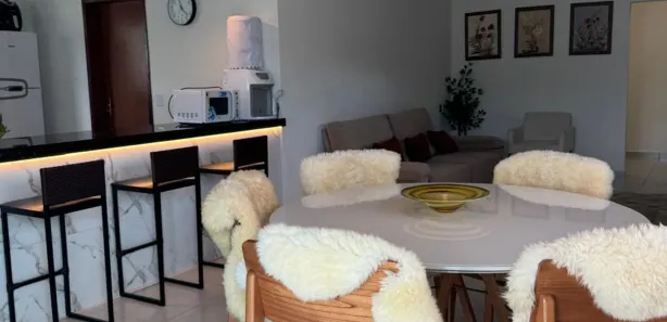 Casa de Condomínio com 4 Quartos para alugar, 170m² no , Bananeiras