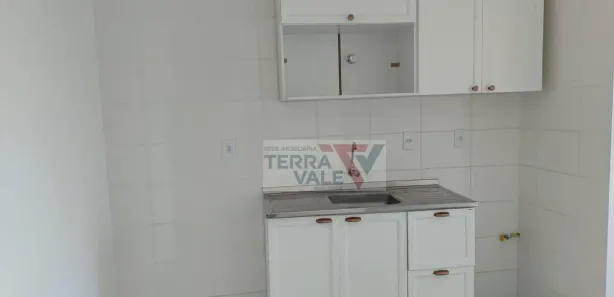 Apartamento com 2 Quartos para alugar, 50m² no Santo Antônio, Lorena