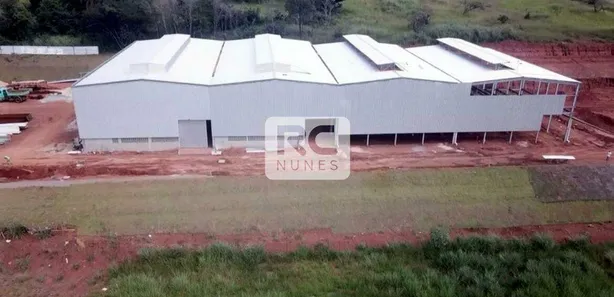 Galpão / Depósito / Armazém para alugar, 914m² no Santa Clara B, Vespasiano