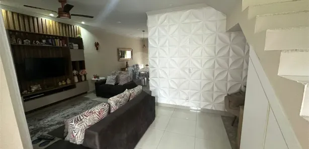 Sobrado com 3 Quartos à venda, 100m² no Retiro, Volta Redonda