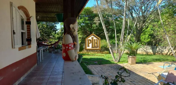 Fazenda / Sítio / Chácara com 3 Quartos para venda ou aluguel, 200m² no Vila Dom Pedro, Atibaia