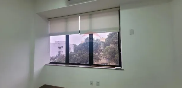 Conjunto Comercial / Sala para alugar, 34m² no Mata da Praia, Vitória