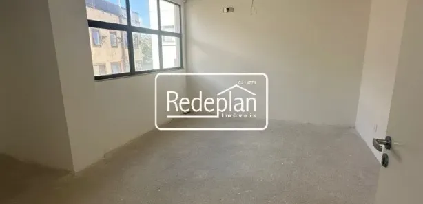 Conjunto Comercial / Sala para alugar, 23m² no Conforto, Volta Redonda