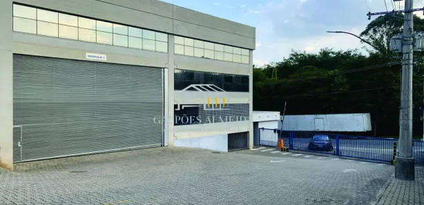Galpão / Depósito / Armazém para alugar, 1705m² no Industrial Anhangüera, Osasco