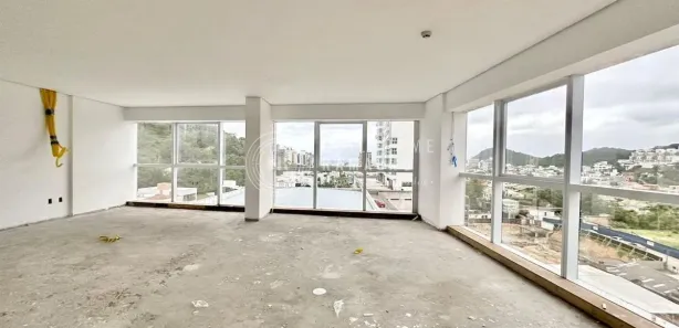 Loja / Salão / Ponto Comercial à venda, 166m² no Fazendinha, Itajaí