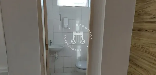 Conjunto Comercial / Sala para alugar, 27m² no Jardim Ermida II, Jundiaí