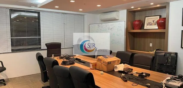 Conjunto Comercial / Sala para alugar, 360m² no Vila Olímpia, São Paulo