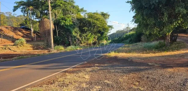 Fazenda / Sítio / Chácara à venda, 2000m² no Machados, Araraquara