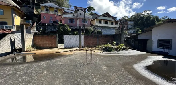 Terreno / Lote / Condomínio à venda, 300m² no Independência, Petrópolis