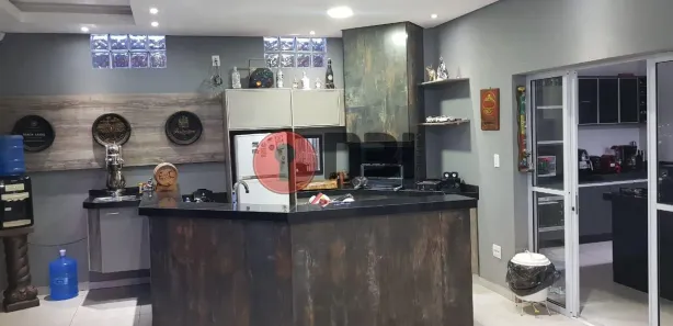 Sobrado com 3 Quartos à venda, 306m² no Jardim Nova Santa Rita, Olímpia