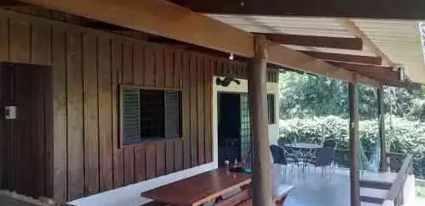 Fazenda / Sítio / Chácara com 2 Quartos à venda, 70m² no 86200000, Ibiporã