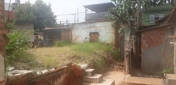 Terreno / Lote / Condomínio à venda, 800m² no Centro, São João de Meriti