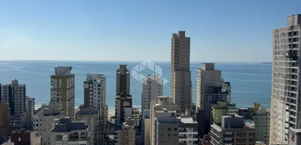 Apartamento com 3 Quartos à venda, 137m² no Meia Praia, Itapema