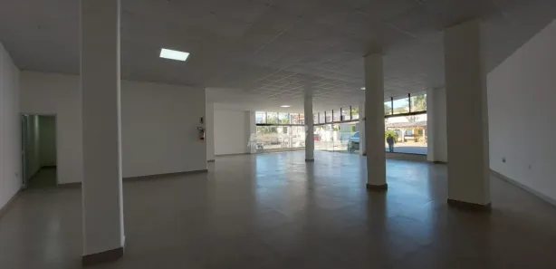 Conjunto Comercial / Sala para alugar, 230m² no Centro, Barra Velha