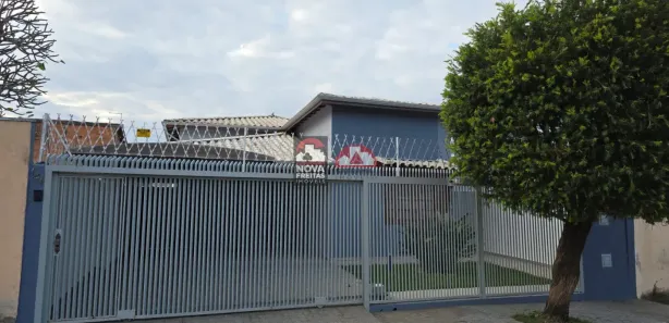 Casa com 2 Quartos à venda, 168m² no Loteamento Ana Quirina, Pindamonhangaba