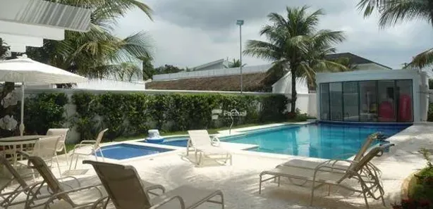 Casa de Condomínio com 6 Quartos à venda, 800m² no Jardim Acapulco, Guarujá