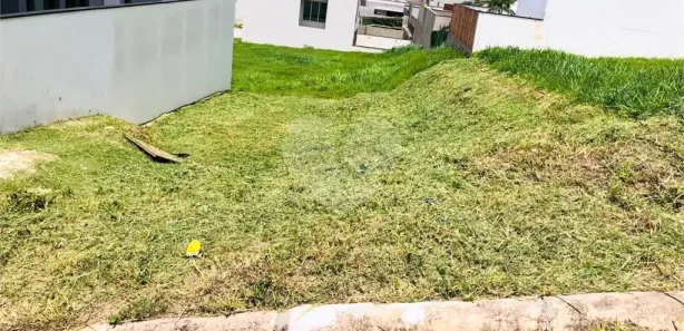 Terreno / Lote / Condomínio à venda, 300m² no Roncáglia, Valinhos