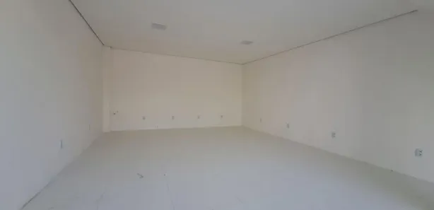 Loja / Salão / Ponto Comercial para alugar, 74m² no Luzardo Viana, Maracanaú