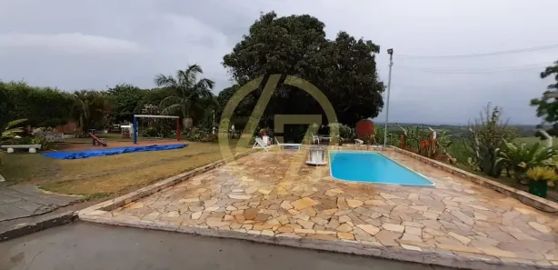 Fazenda / Sítio / Chácara com 4 Quartos à venda, 300m² no Aterradinho, Alambari