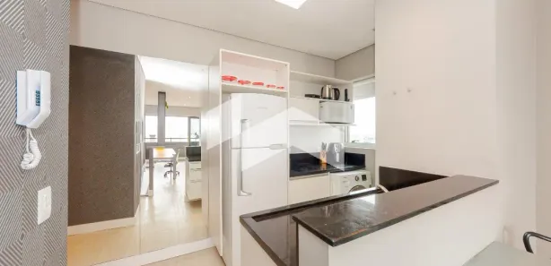 Apartamento com 1 Quarto para alugar, 56m² no Centro, Curitiba