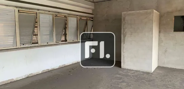 Galpão / Depósito / Armazém para alugar, 870m² no Vila Caldas, Carapicuíba