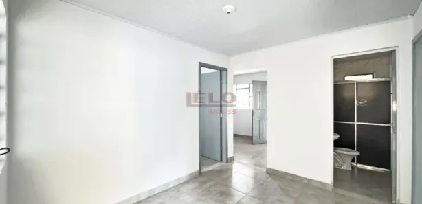 Casa com 3 Quartos para alugar, 94m² no Conjunto Habitacional Sanenge III, Maringá