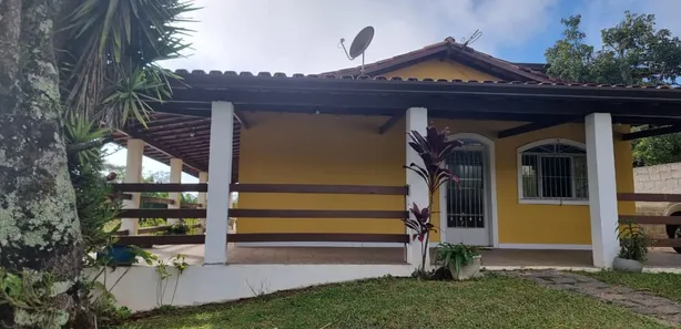 Fazenda / Sítio / Chácara com 3 Quartos à venda, 270m² no Caete (Mailasqui), São Roque