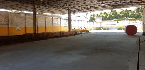 Galpão / Depósito / Armazém à venda, 2500m² no Chácaras Rio-Petrópolis, Duque de Caxias