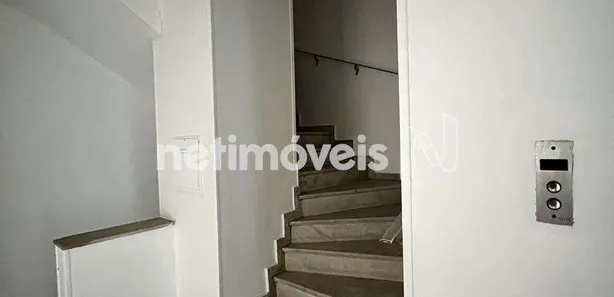 Prédio Inteiro para alugar, 675m² no Centro, Duque de Caxias