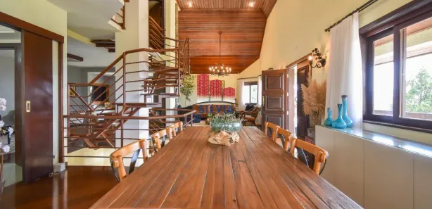 Fazenda / Sítio / Chácara com 9 Quartos à venda, 650m² no Botiatuba, Almirante Tamandaré
