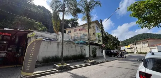 Hotel / Motel / Pousada com 10 Quartos à venda, 240m² no Pitangueiras, Guarujá