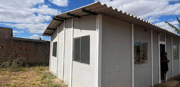 Casa de Condomínio com 2 Quartos para alugar, 60m² no Setor Habitacional Jardim Botânico, Brasília