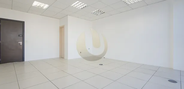 Conjunto Comercial / Sala à venda, 35m² no Centro, Curitiba