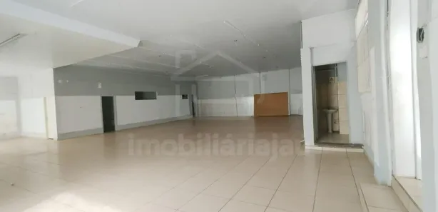 Loja / Salão / Ponto Comercial para alugar, 320m² no Chácara Braz Miraglia, Jaú