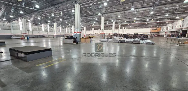Galpão / Depósito / Armazém para alugar, 10200m² no Centro, Diadema