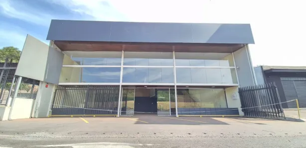 Loja / Salão / Ponto Comercial para venda ou aluguel, 220m² no Centro, Araraquara