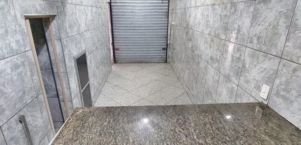 Loja / Salão / Ponto Comercial para alugar, 30m² no Jardim Jalisco, Resende