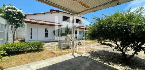 Fazenda / Sítio / Chácara com 3 Quartos para venda ou aluguel, 140m² no , Aquiraz