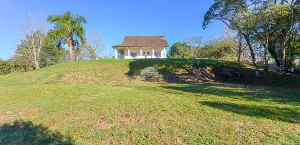 Fazenda / Sítio / Chácara com 3 Quartos à venda, 187m² no São Miguel, Almirante Tamandaré