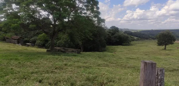 Fazenda / Sítio / Chácara com 4 Quartos à venda, 575000m² no , Alambari