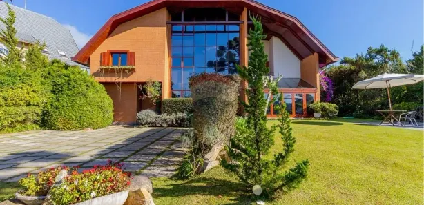 Casa de Condomínio com 5 Quartos à venda, 422m² no Lot Véu da Noiva, Campos do Jordão