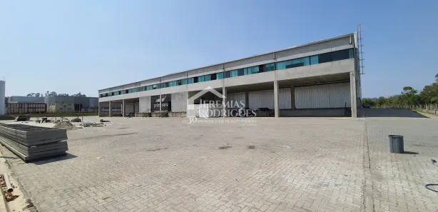 Galpão / Depósito / Armazém para alugar, 3560m² no Parque Empresarial Santa Rita, Pindamonhangaba